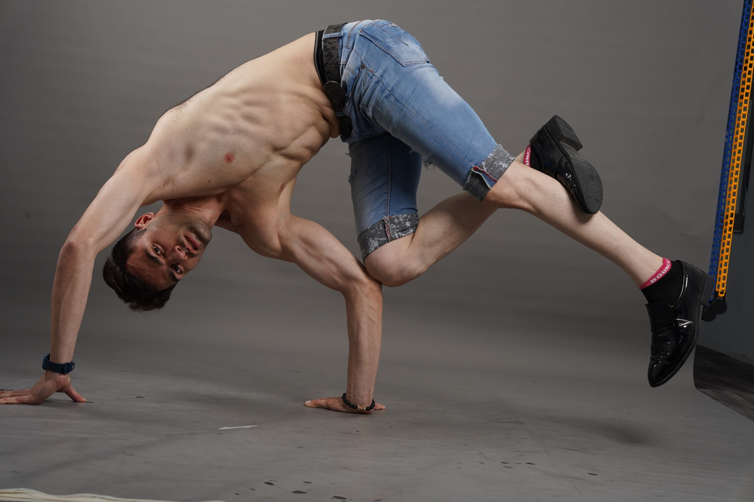 Break Dancers (3)