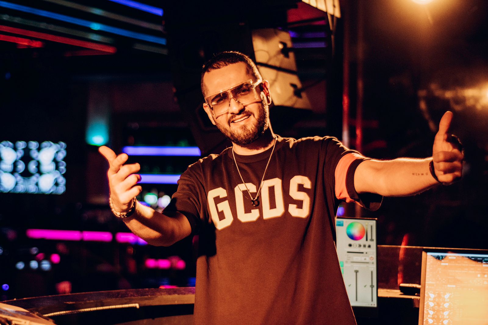 DJ (7)