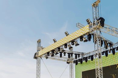Downpic.cc-2509032727