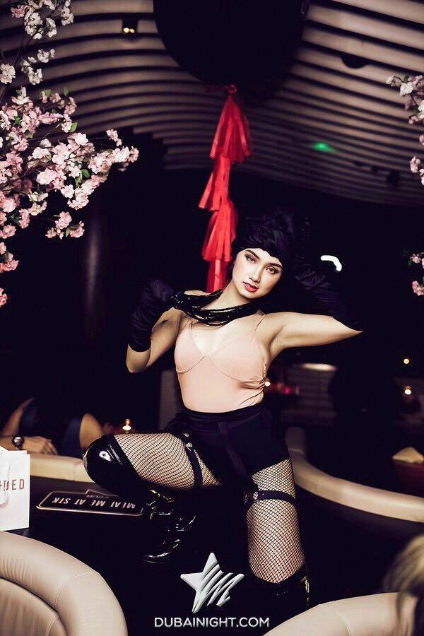 Go Go Dancers (1)