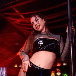 Go Go Dancers (8)