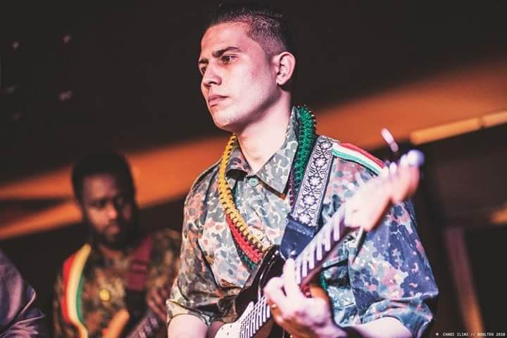 Guitarist (10)