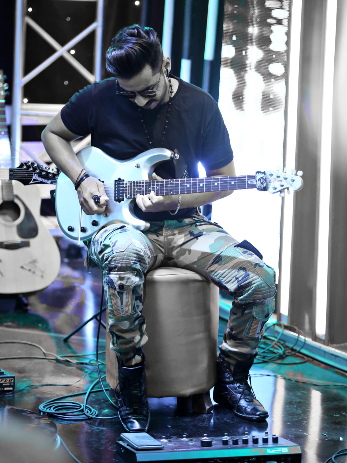 Guitarist (3)
