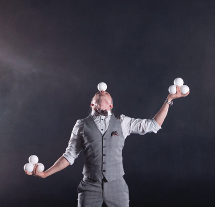 Juggling Show (2)