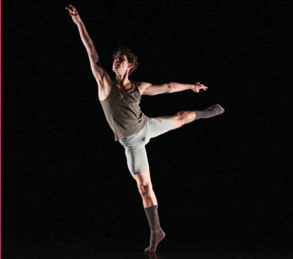 Jumping Dancers (1)