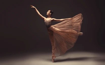 Jumping Dancers (4)