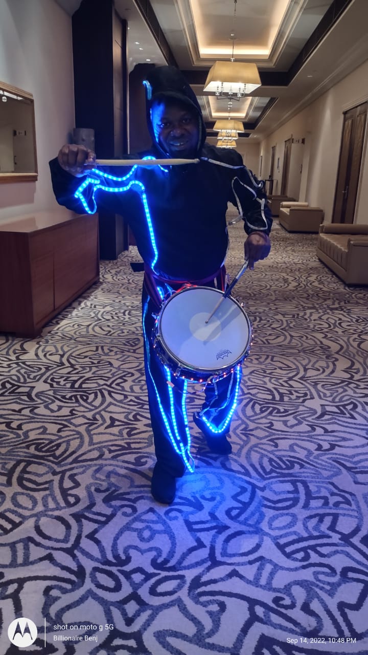 LED Drummers (2)