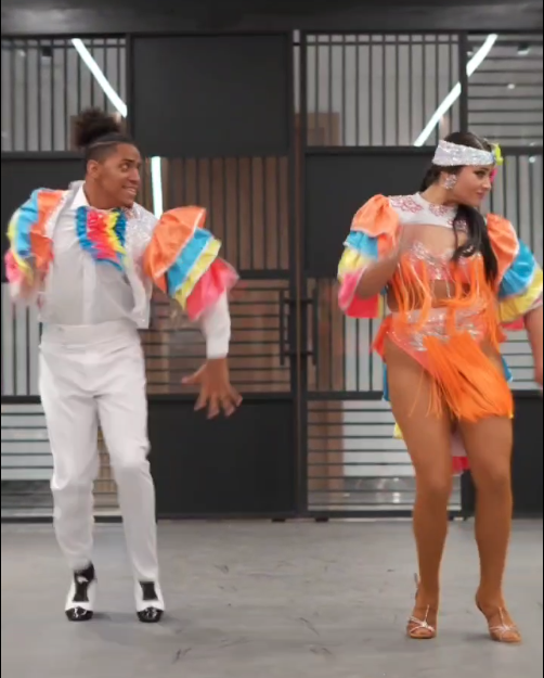 Latin Dancers (1)