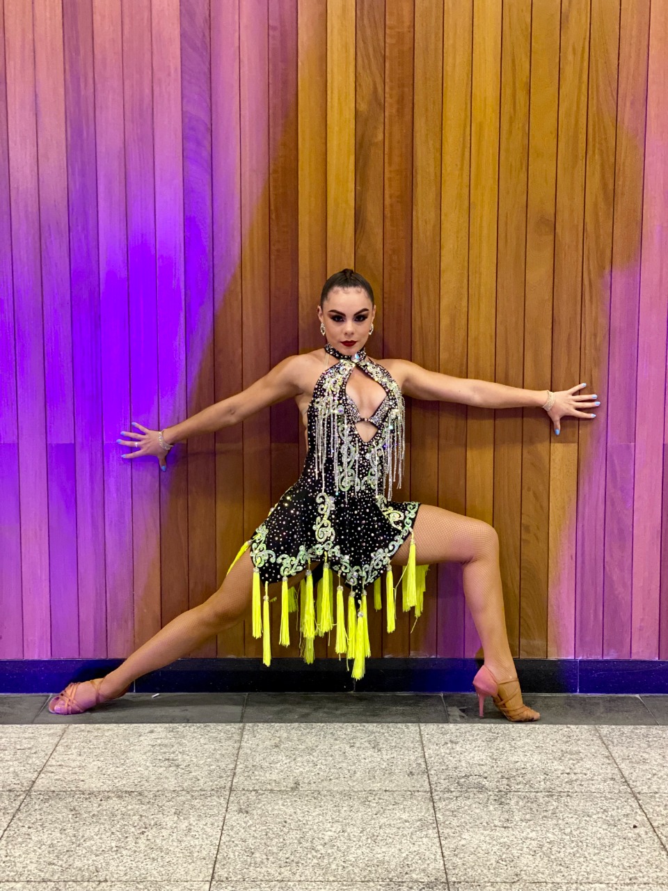 Latin Dancers (2)