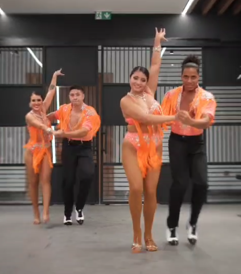 Latin Dancers (4)
