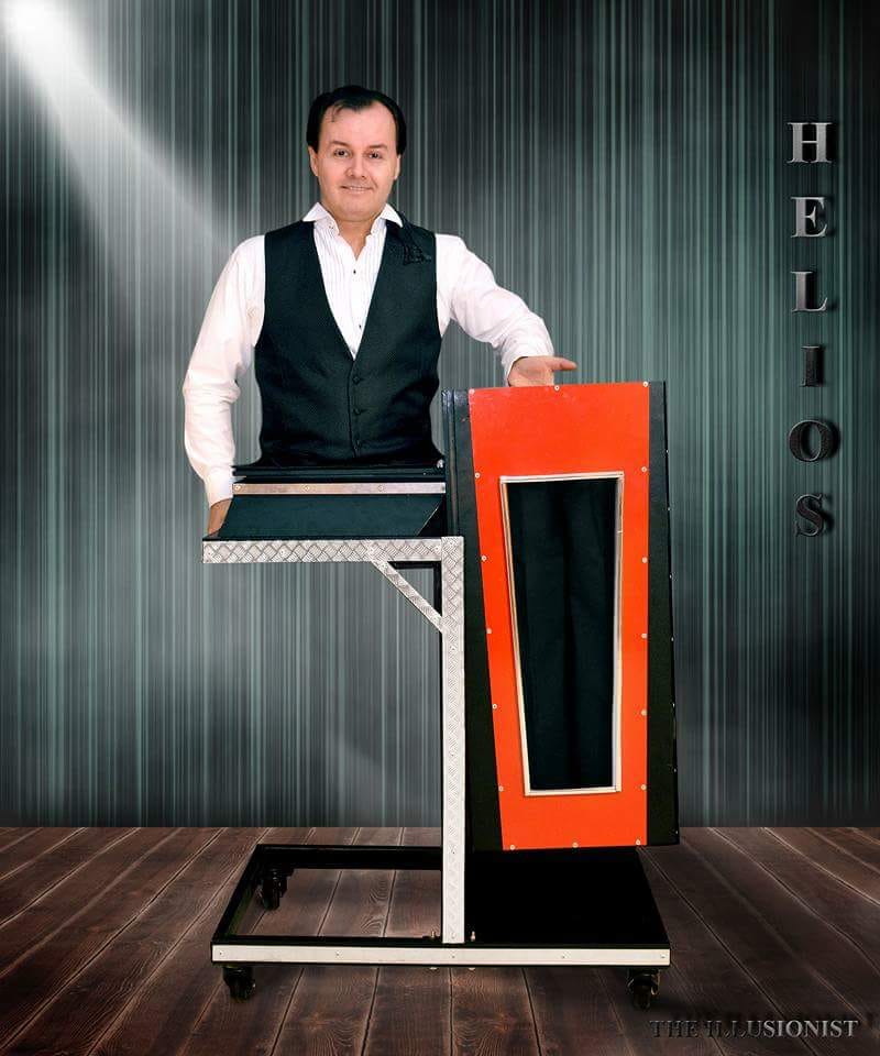 Magic Show (4)