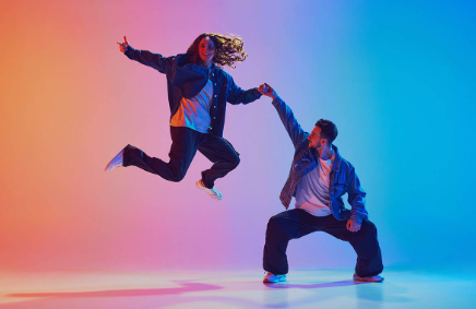Modern Dancers (5)