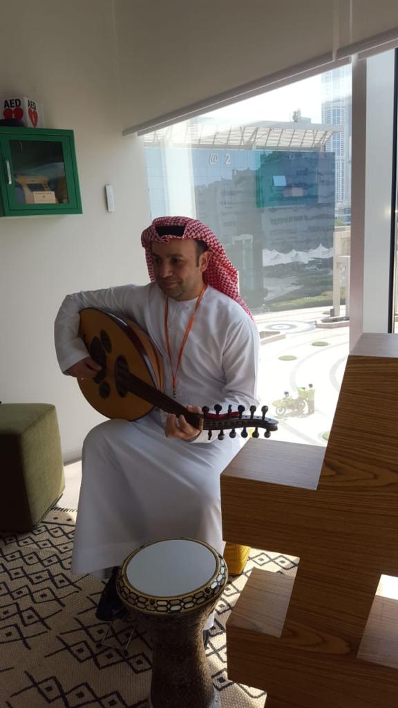 Oud Player (5)