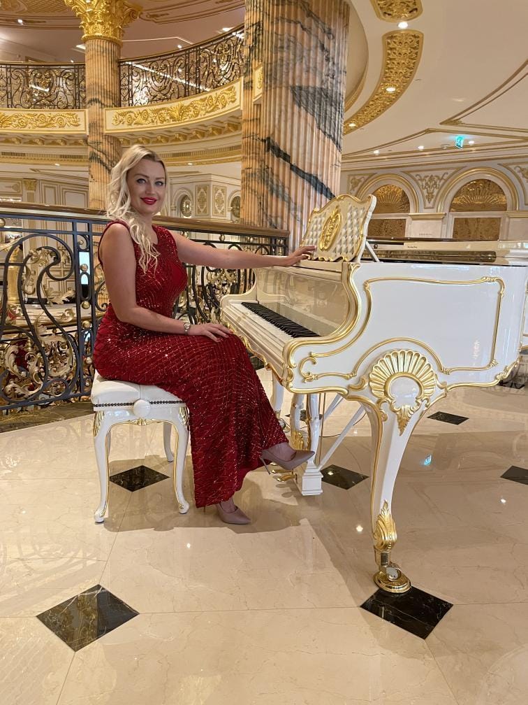 Pianist (7)