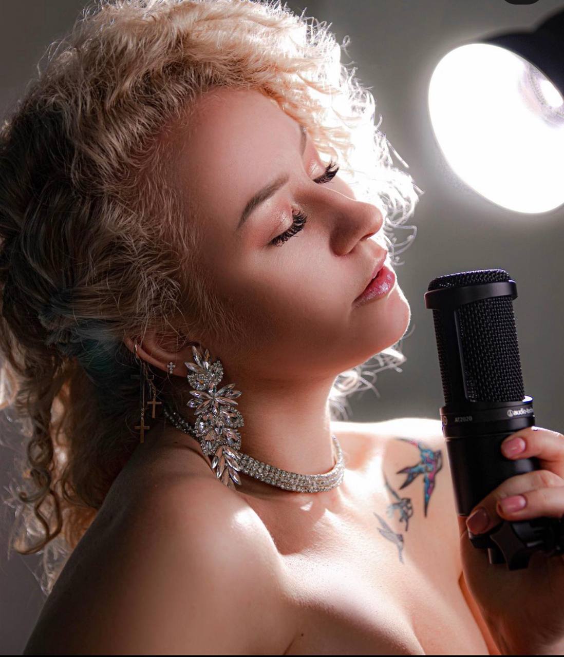 Singers (1)