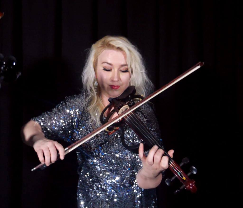 Violinist (12)