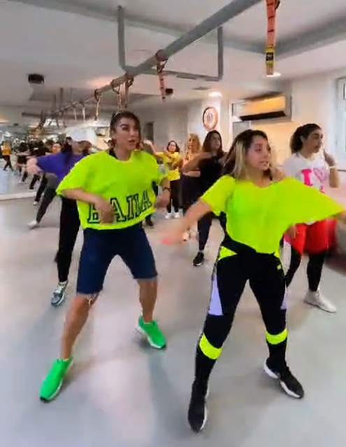 Zumba Dancers (1)